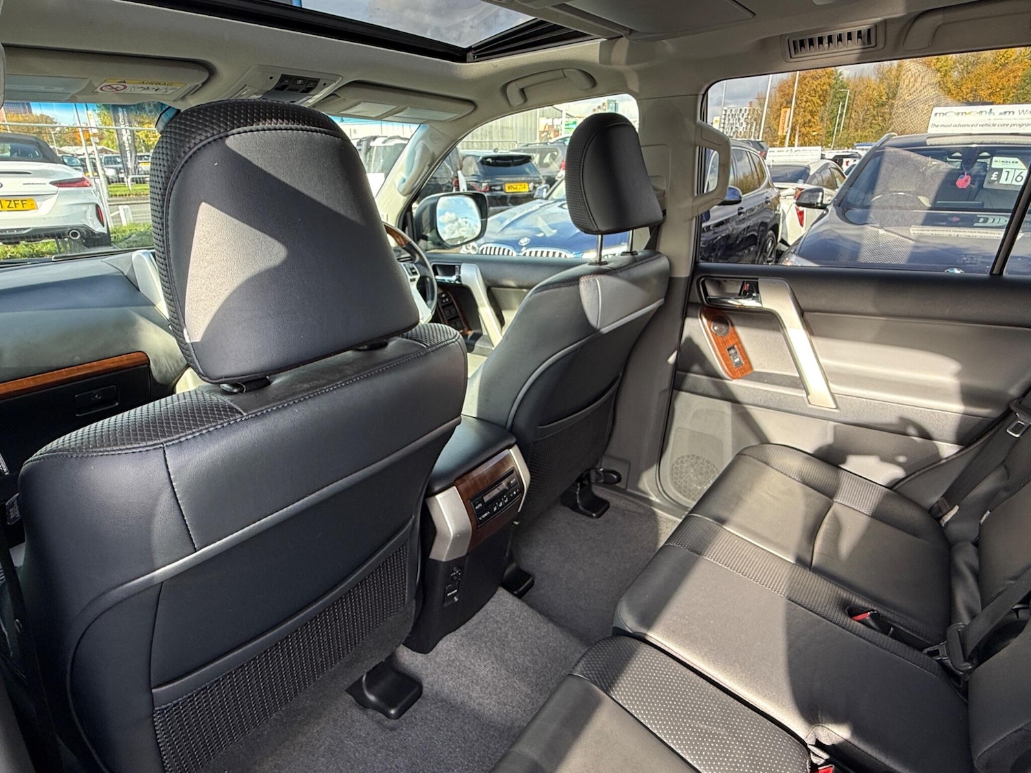 Used Toyota Land Cruiser 2013 for sale - 76408829: Photo 34