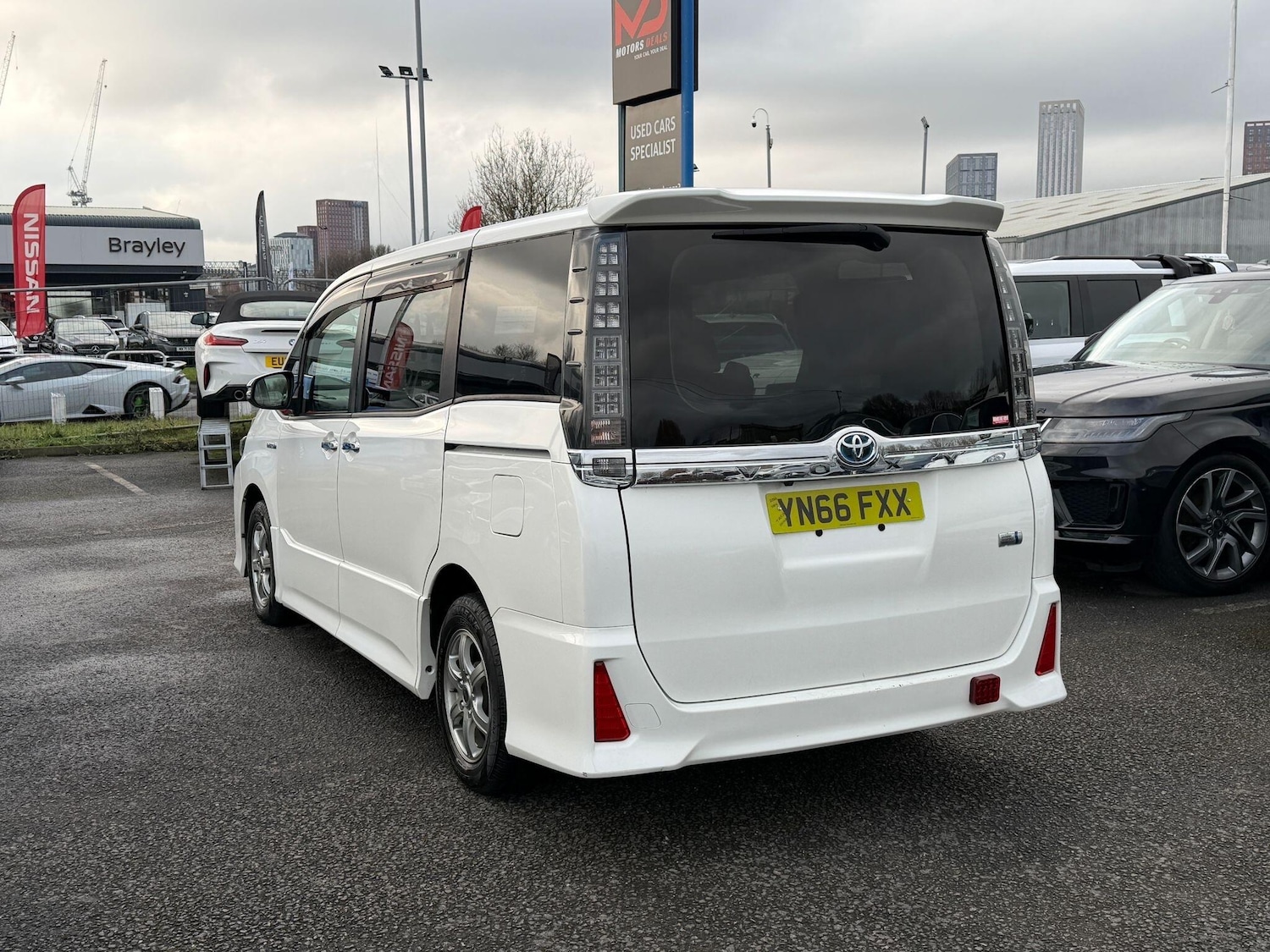 Used Toyota Noah 2025 for sale - 77454899: Photo 5