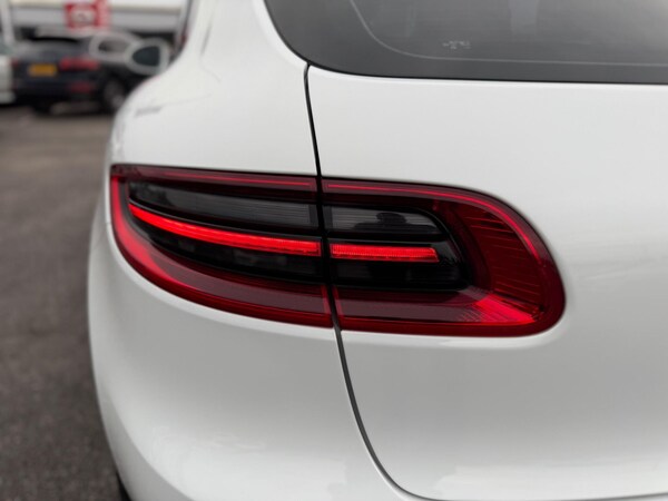 Used Porsche Macan 2015 for sale - 76151385: Photo 10