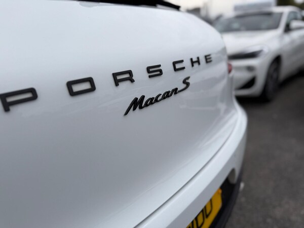 Used Porsche Macan 2015 for sale - 76151385: Photo 12