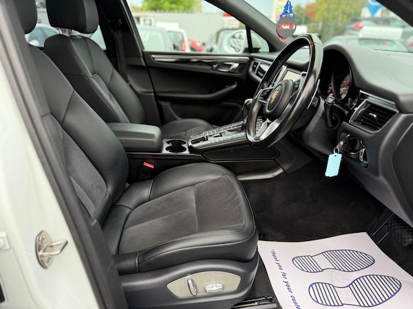 Used Porsche Macan 2015 for sale - 76151385: Photo 17