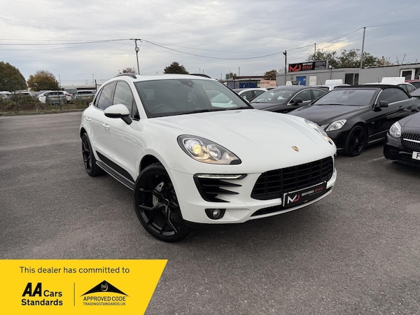 Used Porsche Macan 2015 for sale - 76151385: Photo 1