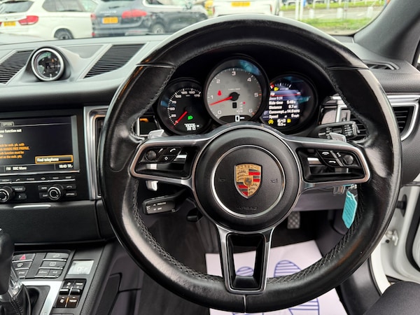 Used Porsche Macan 2015 for sale - 76151385: Photo 29