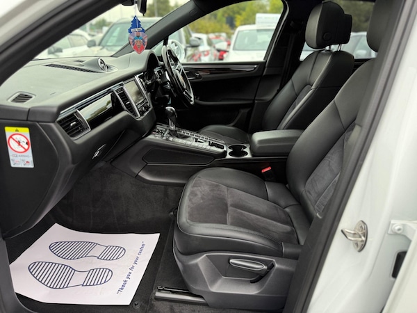Used Porsche Macan 2015 for sale - 76151385: Photo 31