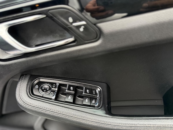Used Porsche Macan 2015 for sale - 76151385: Photo 35