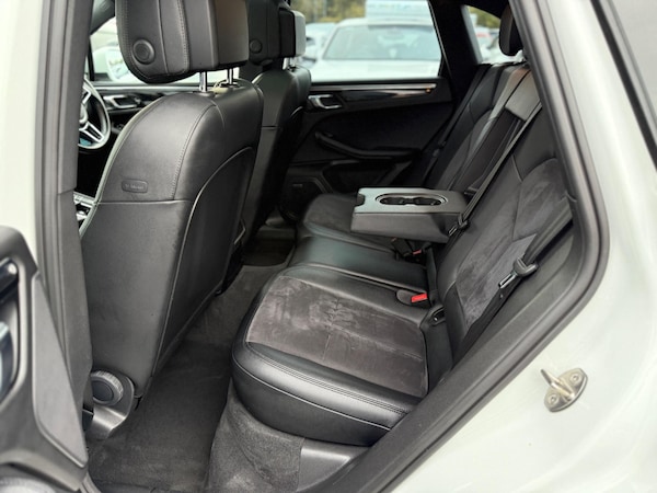 Used Porsche Macan 2015 for sale - 76151385: Photo 36