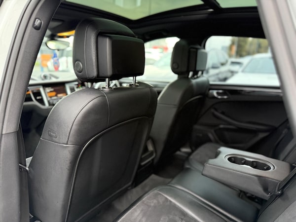 Used Porsche Macan 2015 for sale - 76151385: Photo 37