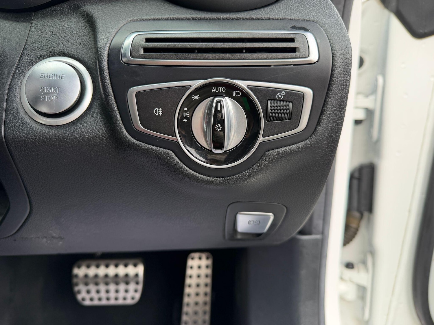 Used Mercedes-Benz C Class 2016 for sale - 78086570: Photo 16