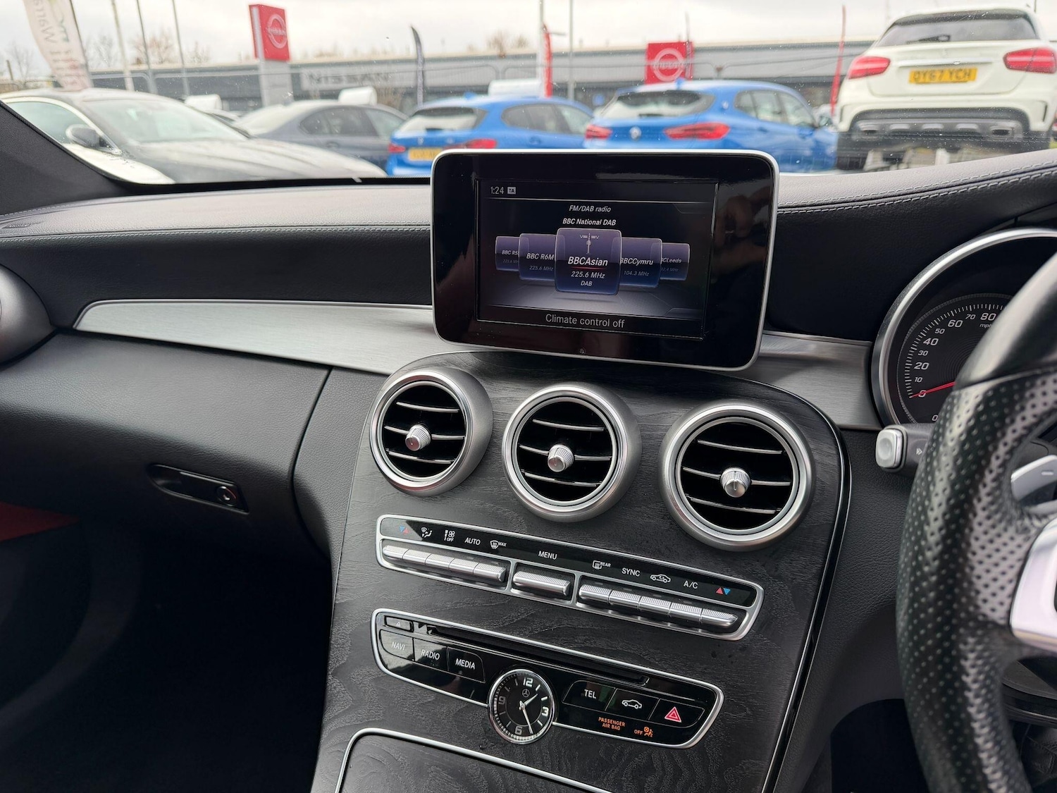 Used Mercedes-Benz C Class 2016 for sale - 78086570: Photo 20