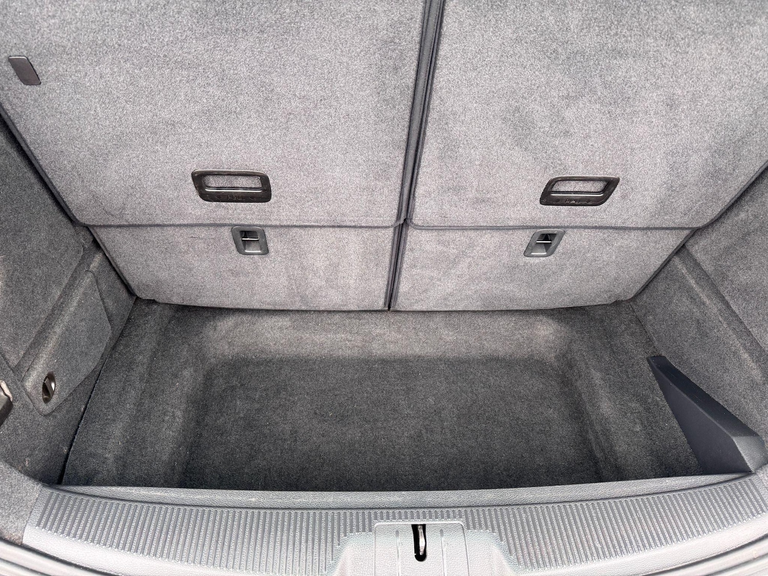 Used Volkswagen Sharan 2025 for sale - 76200840: Photo 33