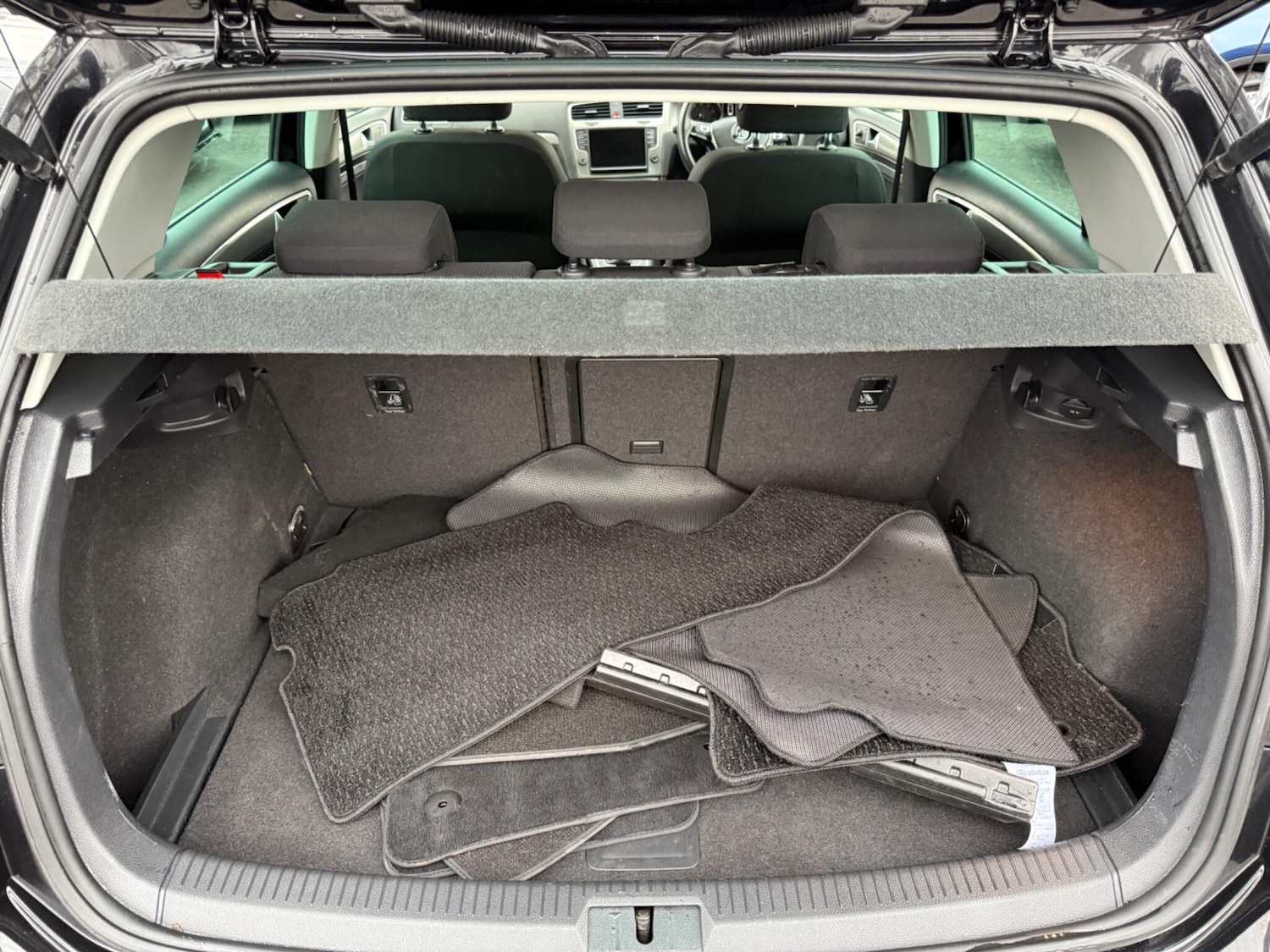 Used Volkswagen Golf 2025 for sale - 76995605: Photo 26