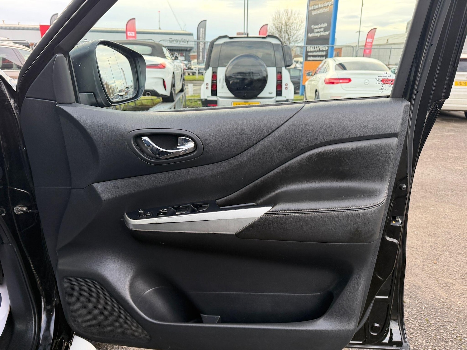 Used Nissan Navara 2019 for sale - 77242783: Photo 24