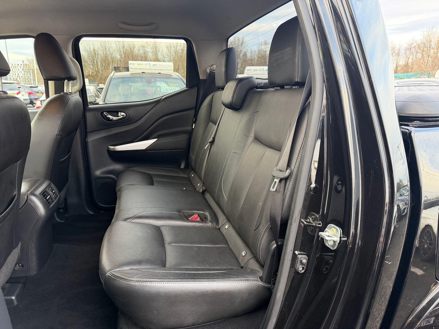 Used Nissan Navara 2019 for sale - 77242783: Photo 28