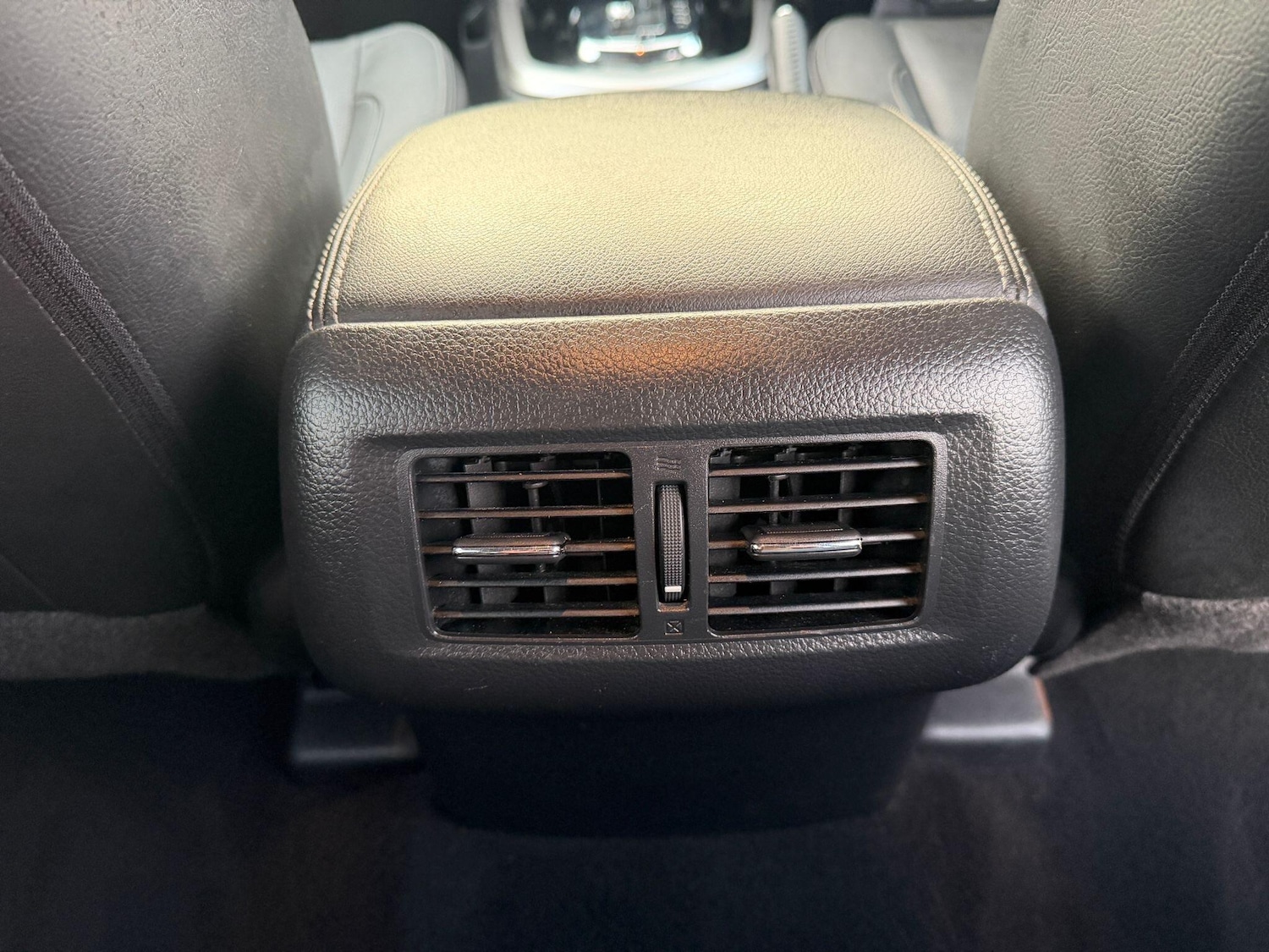 Used Nissan Navara 2019 for sale - 77242783: Photo 31