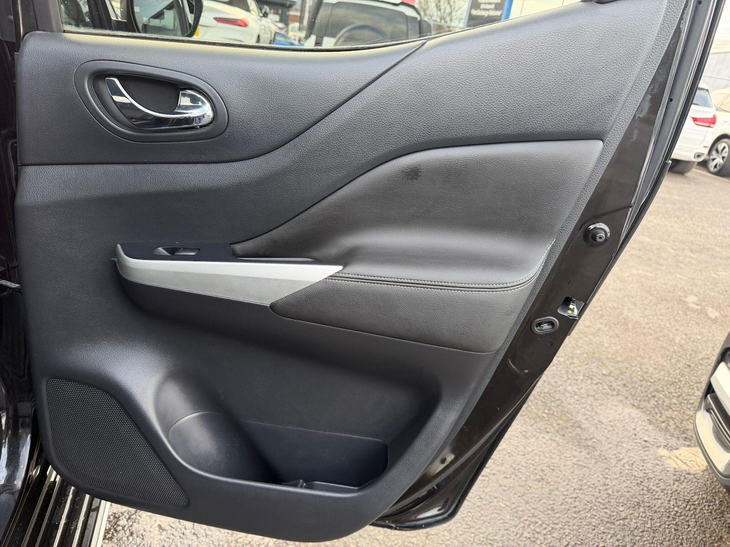 Used Nissan Navara 2019 for sale - 77242783: Photo 32