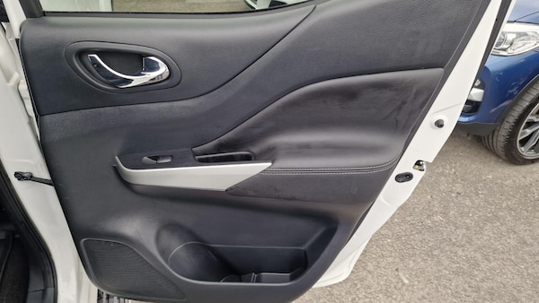 Used Nissan Navara 2016 for sale - 76315147: Photo 25