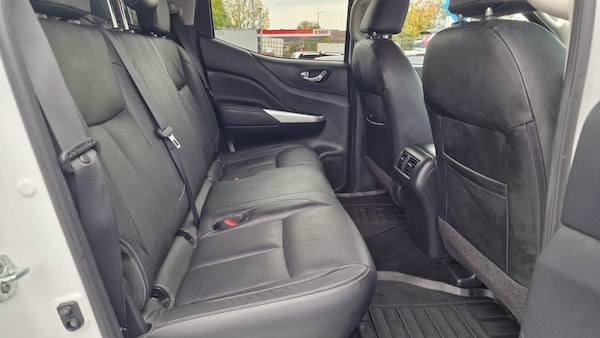 Used Nissan Navara 2016 for sale - 76315147: Photo 26