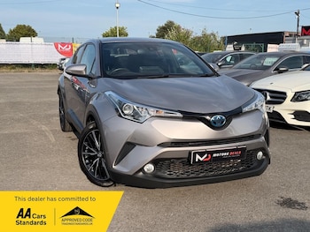 Used Toyota C-HR 2019 for sale - 79317310: Photo