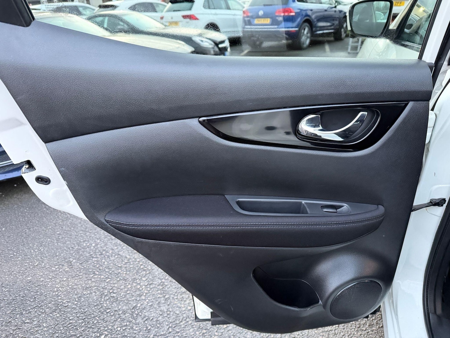 Used Nissan Qashqai for sale - 76701575: Photo 30