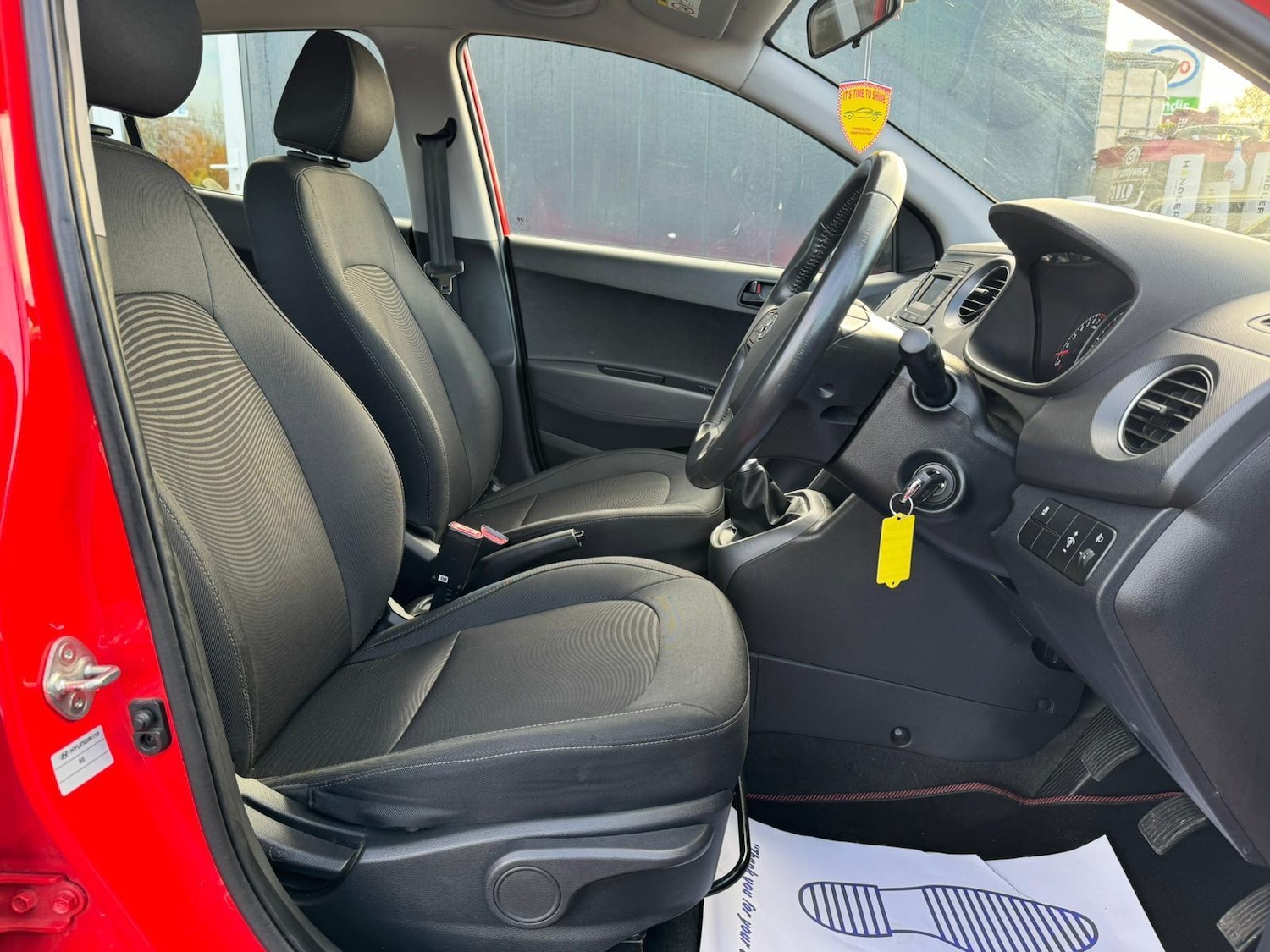 Used Hyundai i10 2019 for sale - 76989462: Photo 9