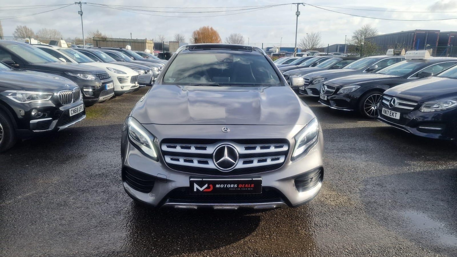 Used Mercedes-Benz GLA 2017 for sale - 77633074: Photo 2