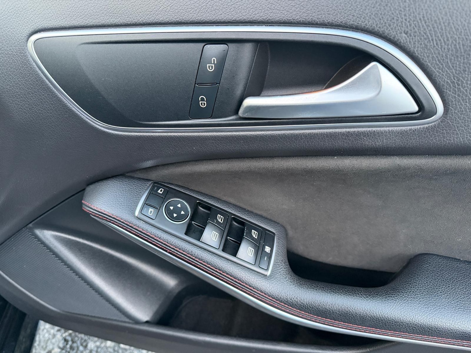 Used Mercedes-Benz A-Class for sale - 77242277: Photo 25