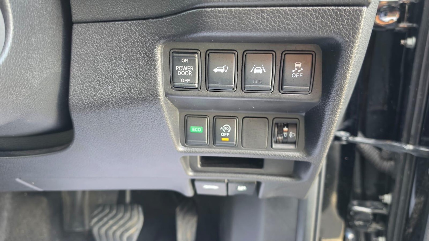 Used Nissan X-Trail for sale - 78135750: Photo 17