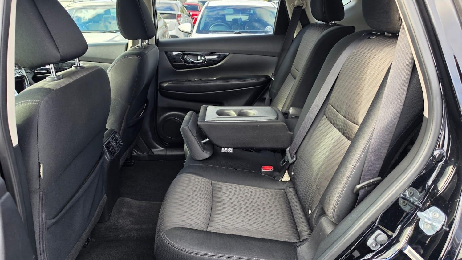 Used Nissan X-Trail for sale - 78135750: Photo 25