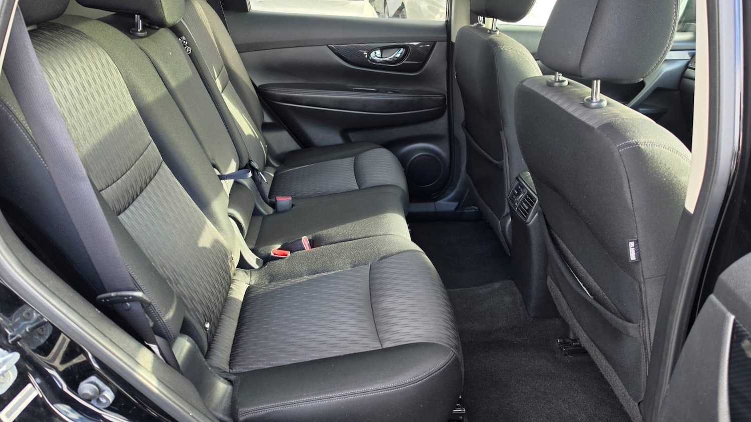 Used Nissan X-Trail for sale - 78135750: Photo 30