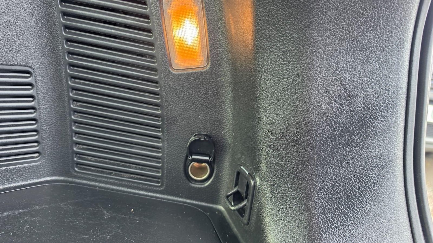 Used Nissan X-Trail for sale - 78135750: Photo 34