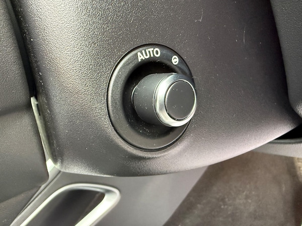Used Jaguar F-Pace 2018 for sale - 75682065: Photo 18