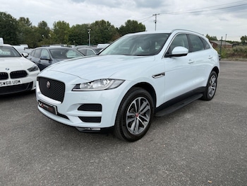 Used Jaguar F-Pace 2018 for sale - 75682065: Photo