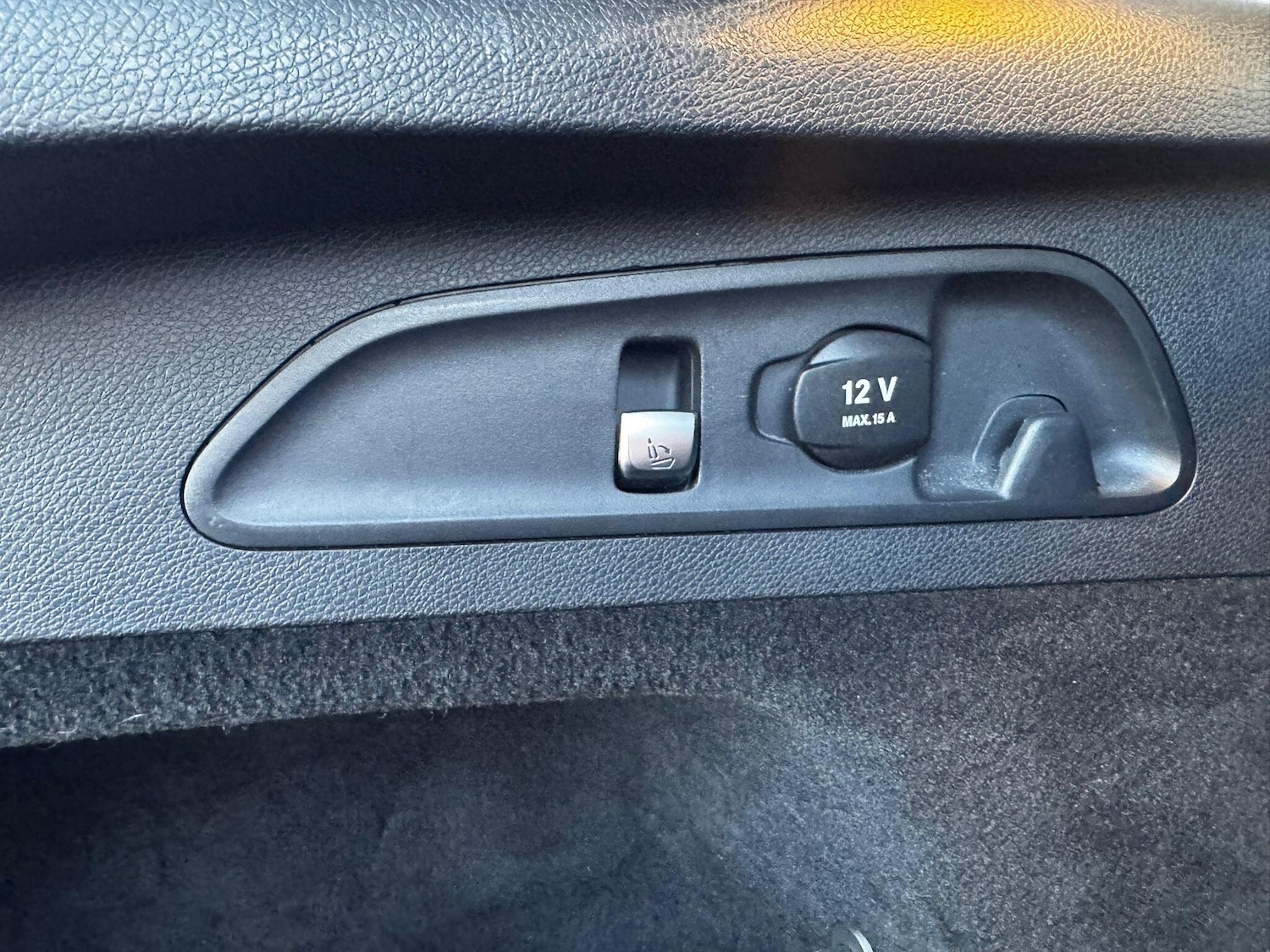 Used Mercedes-Benz GLC 2016 for sale - 76672512: Photo 20