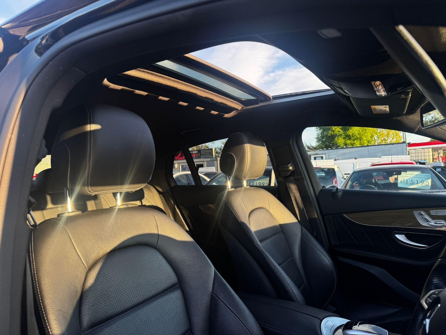 Used Mercedes-Benz GLC 2016 for sale - 76672512: Photo 26