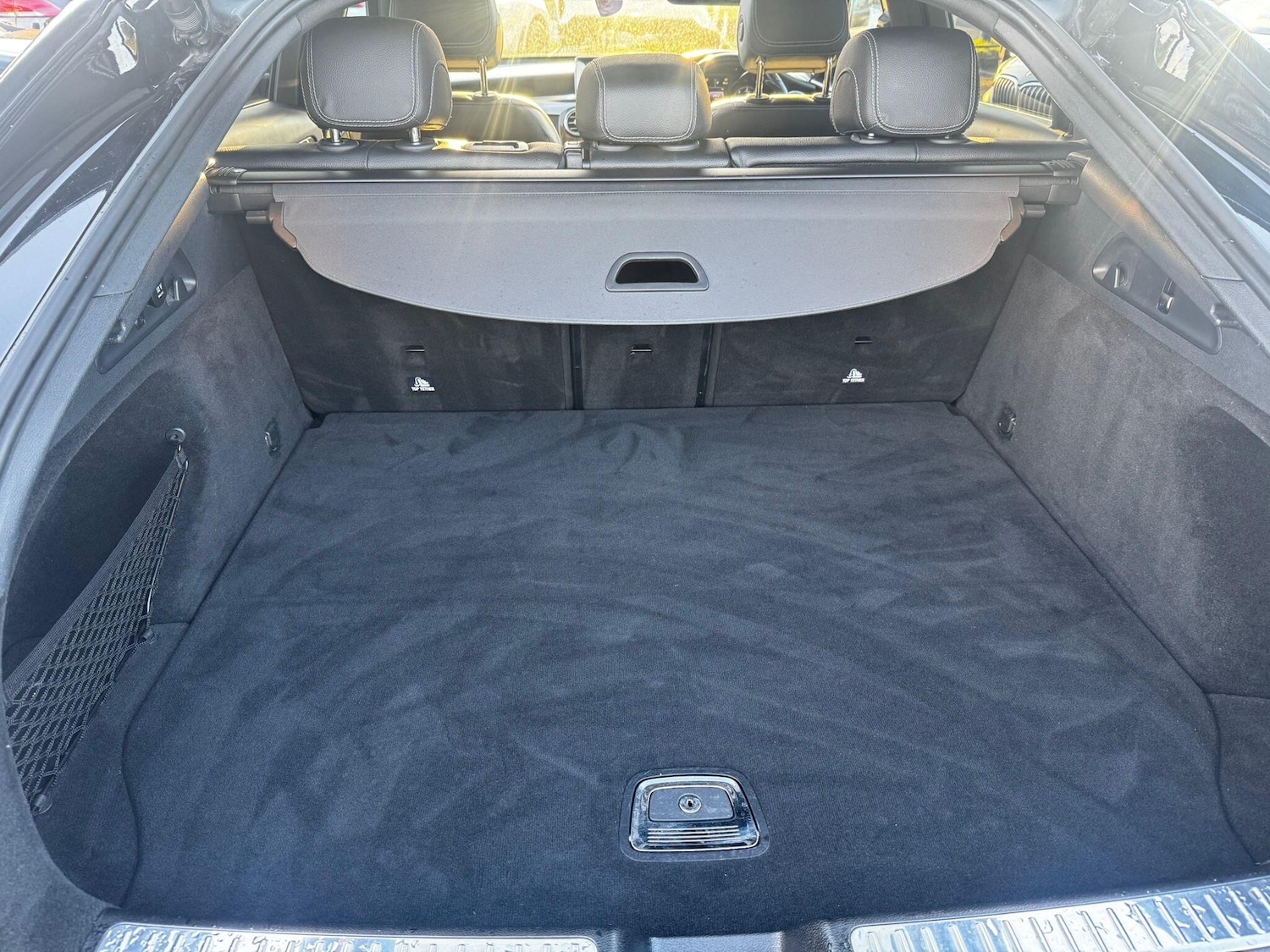 Used Mercedes-Benz GLC 2016 for sale - 76672512: Photo 38