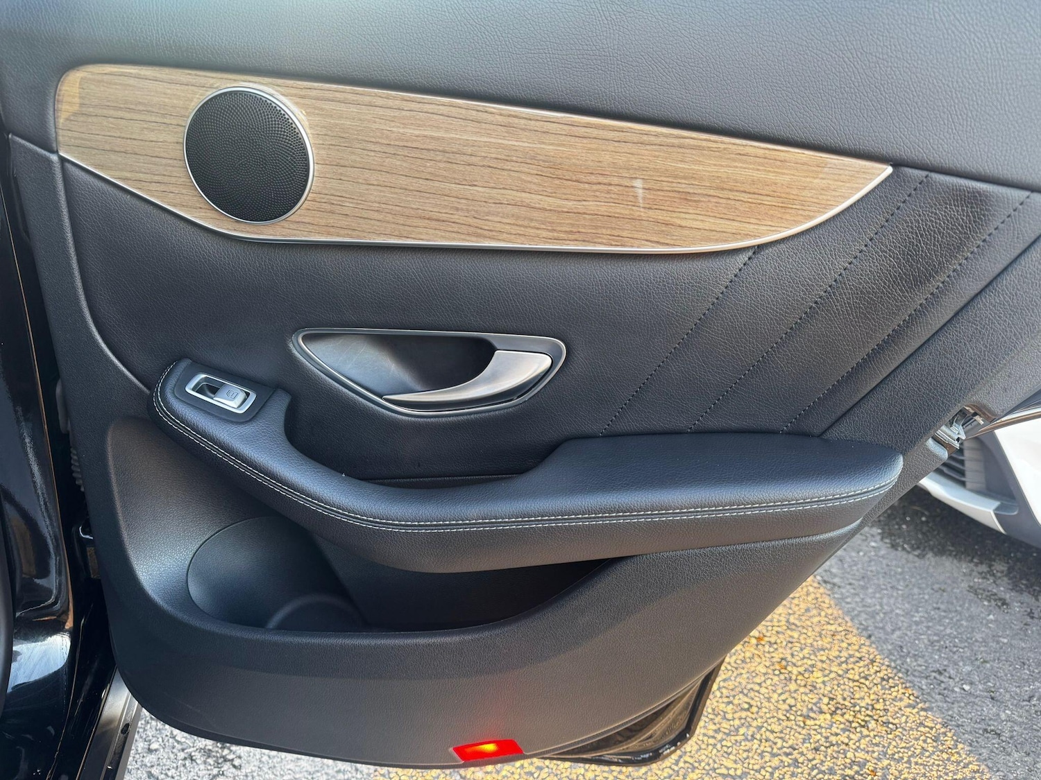 Used Mercedes-Benz GLC 2016 for sale - 76672512: Photo 40