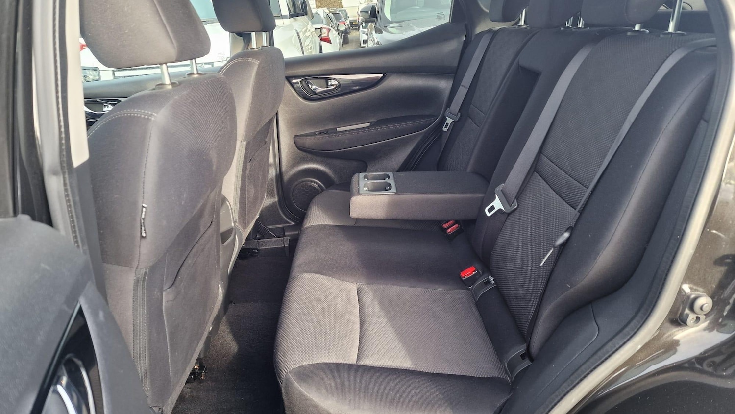 Used Nissan Qashqai 2015 for sale - 77425631: Photo 21