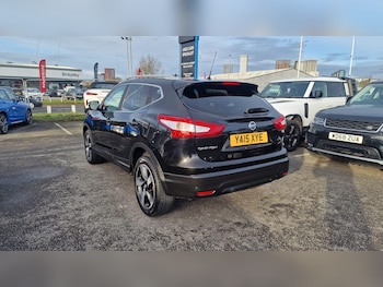 Used Nissan Qashqai 2015 for sale - 77425631: Photo