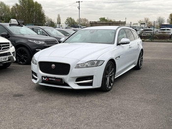 Used Jaguar XF 2018 for sale - 78245422: Photo