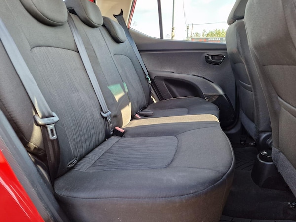 Used Hyundai i10 2011 for sale - 74618901: Photo 21