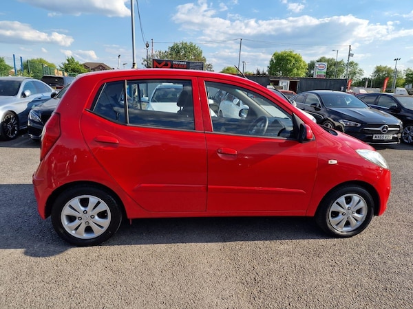 Used Hyundai i10 2011 for sale - 74618901: Photo 5