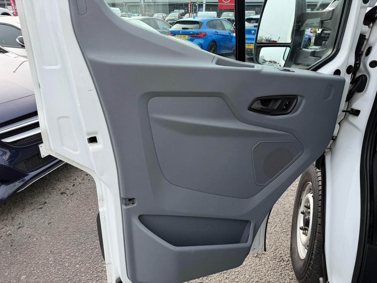 Used Ford Transit 2017 for sale - 77993768: Photo 25