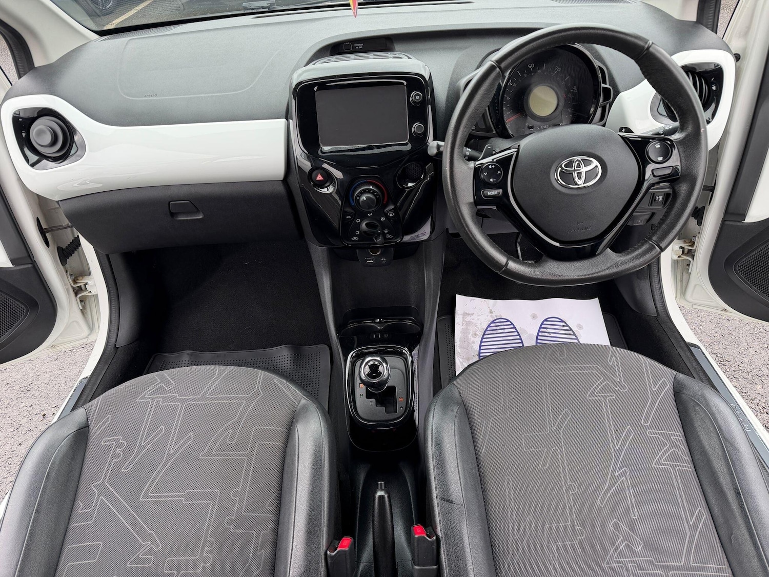 Used Toyota AYGO 2015 for sale - 77696041: Photo 12