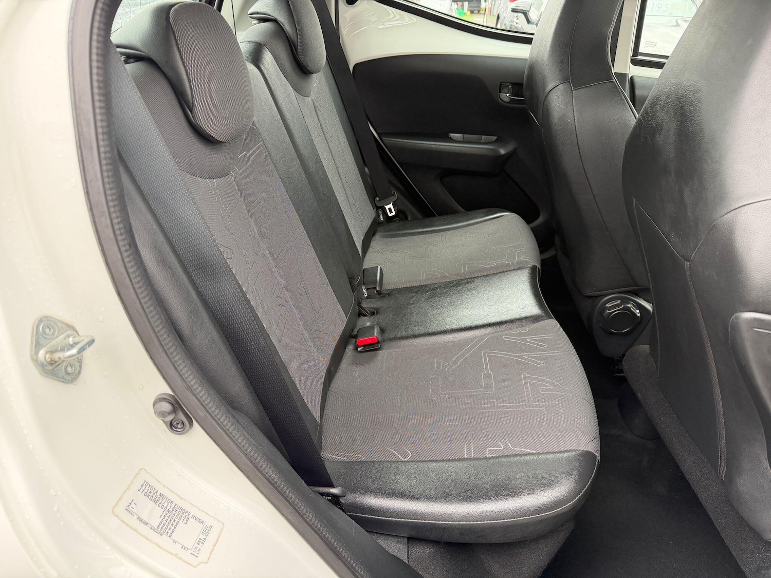 Used Toyota AYGO 2015 for sale - 77696041: Photo 13