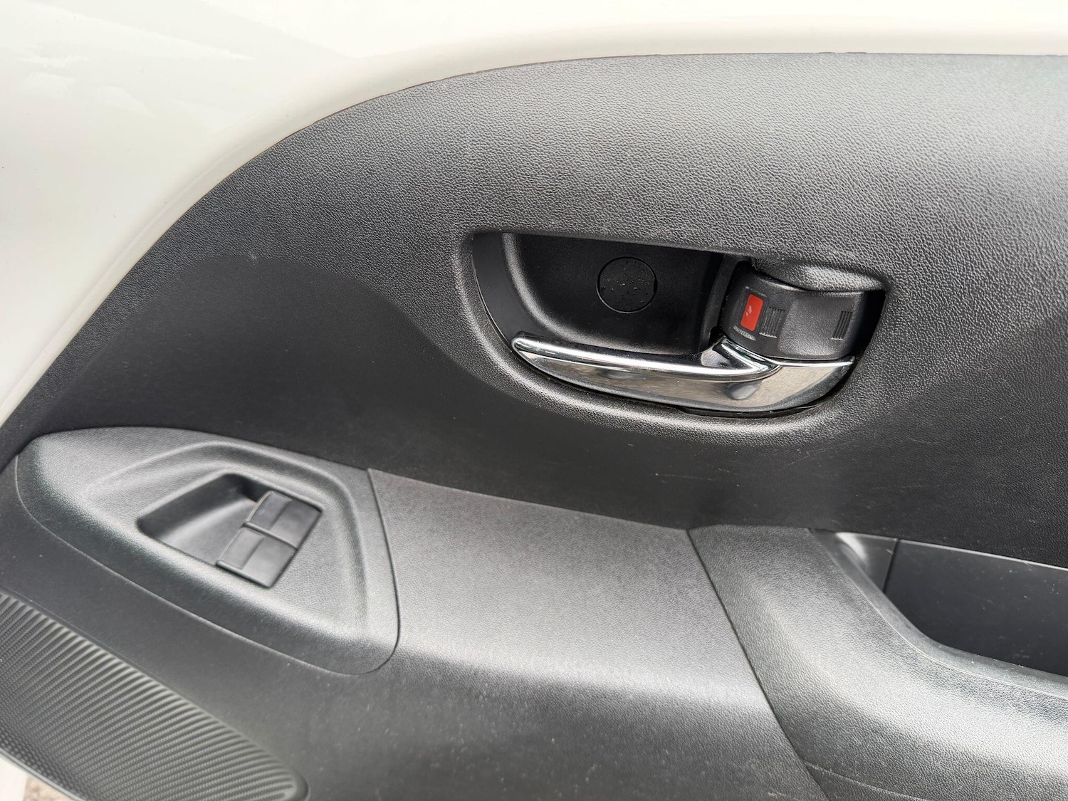 Used Toyota AYGO 2015 for sale - 77696041: Photo 27