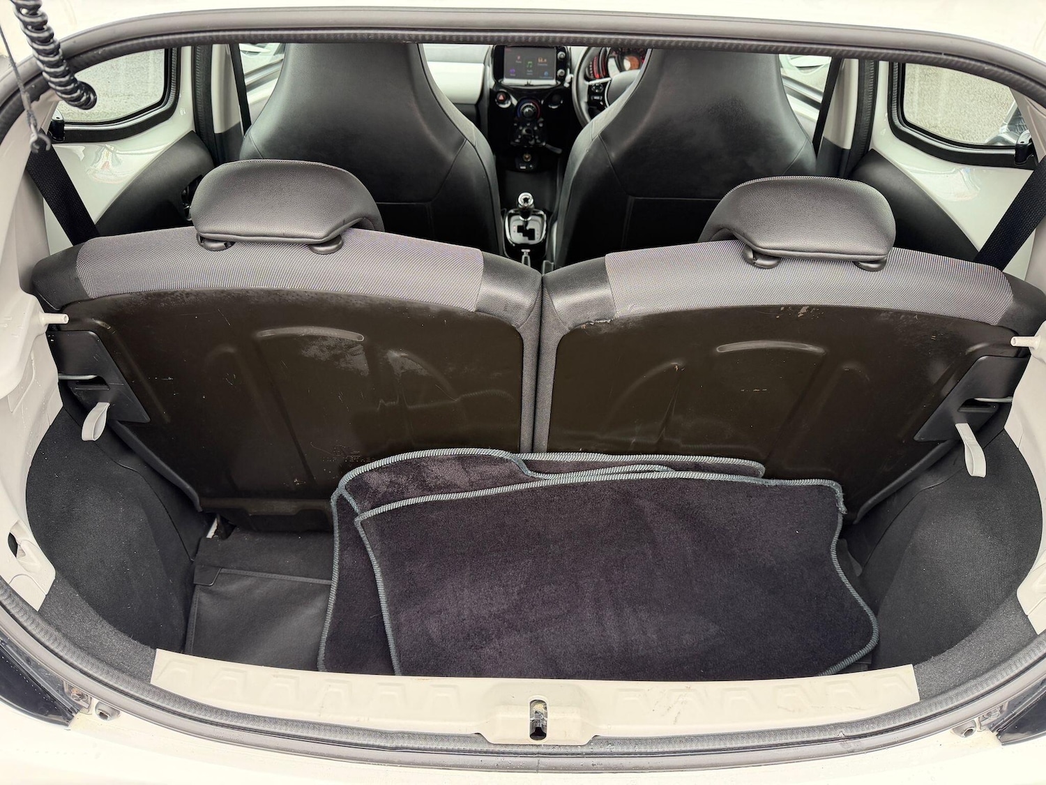 Used Toyota AYGO 2015 for sale - 77696041: Photo 30