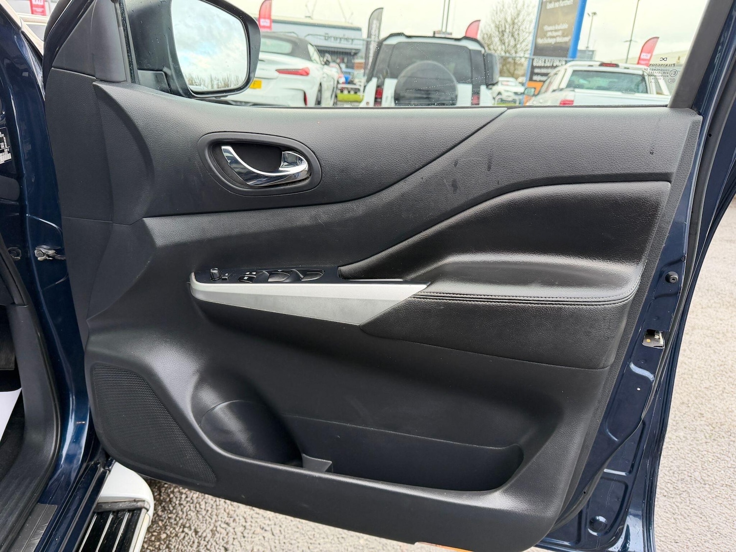 Used Nissan Navara for sale - 77215676: Photo 29