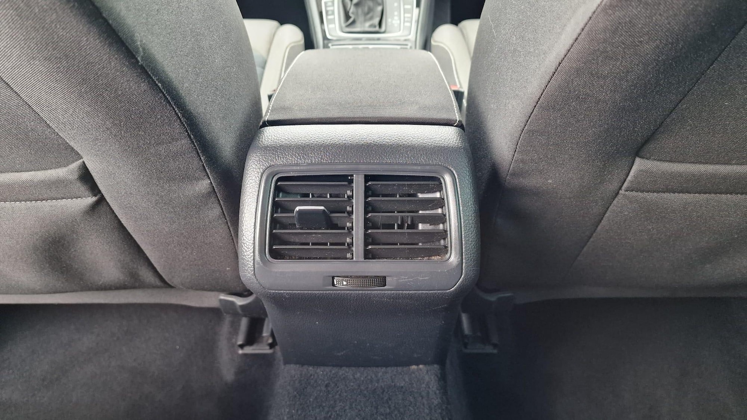 Used Volkswagen Golf 2015 for sale - 76094313: Photo 29