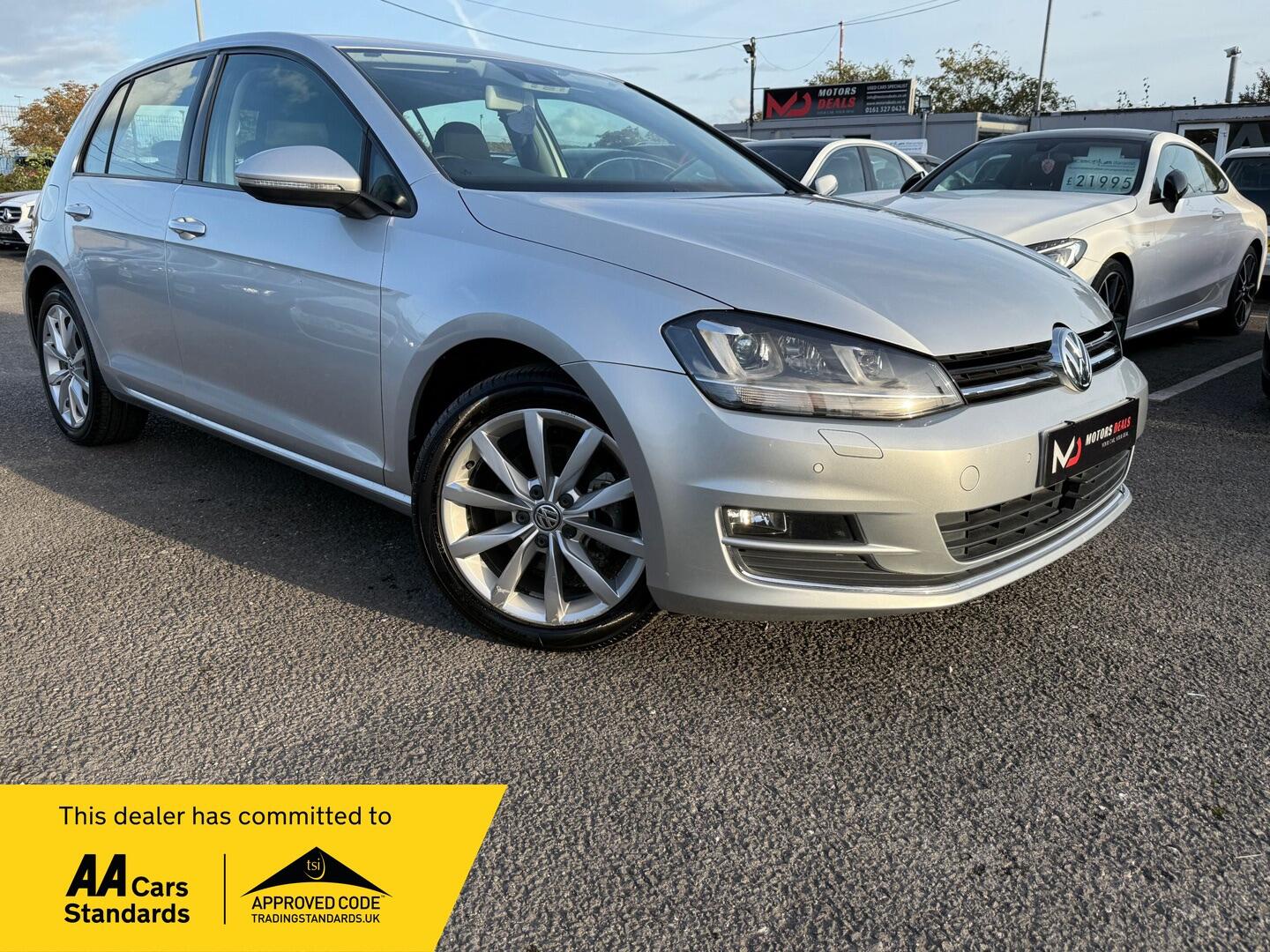 Used Volkswagen Golf 2013 for sale - 76043214: Photo 1