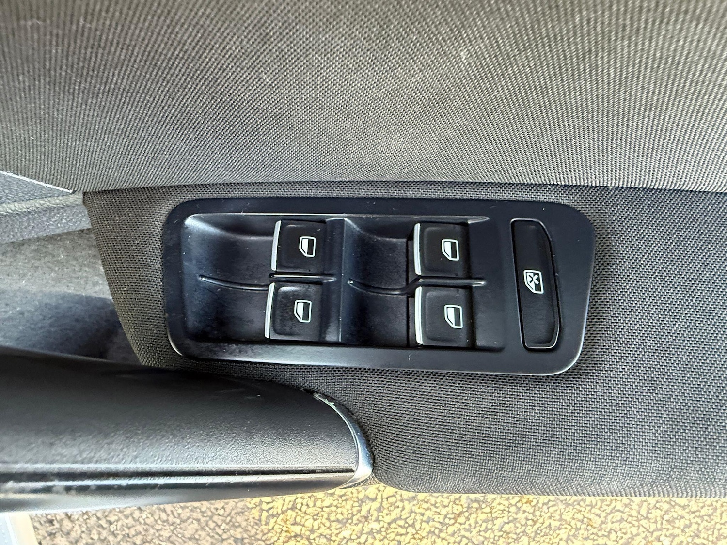 Used Volkswagen Golf 2013 for sale - 76043214: Photo 24